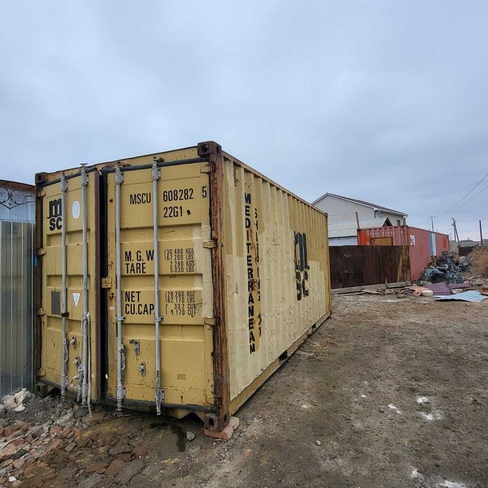 Продается контейнер 20тонн имеется полка