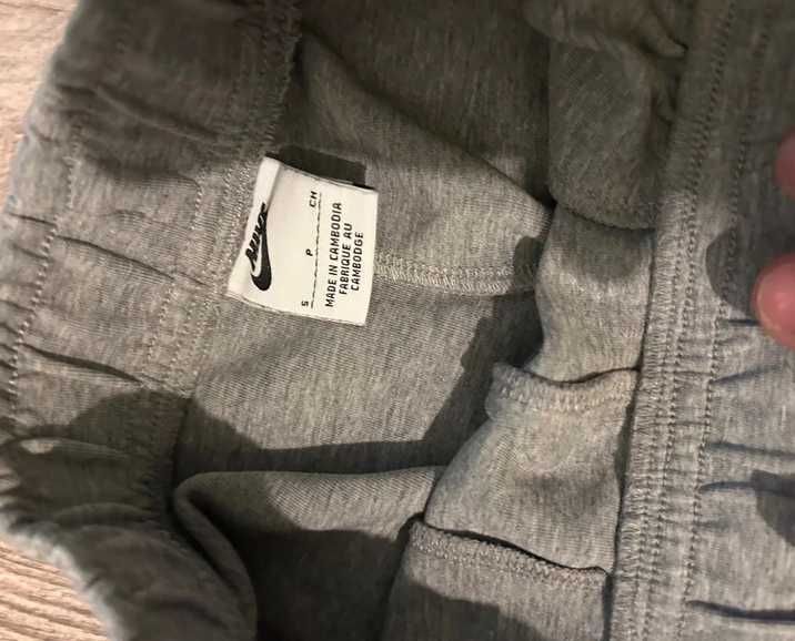 Nike Tech Fleece Pantaloni, Marimea S, Gri