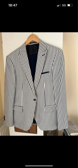 Costum barbati marimea S