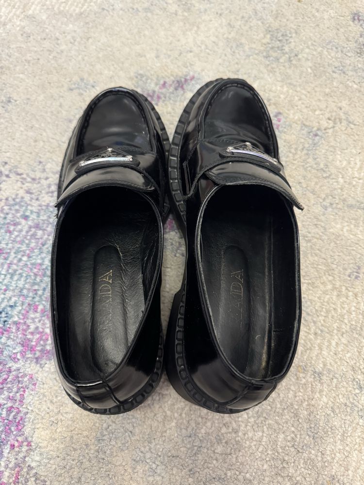 Обувки Prada 38-39 Оригинални