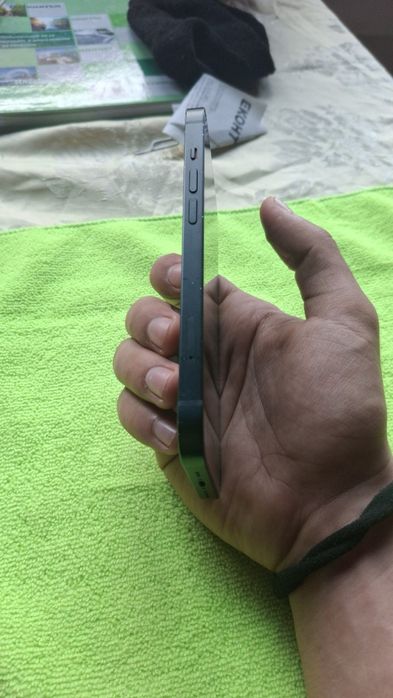 iPhone 13 Black 128GB - 90% Battery - Работи отлично