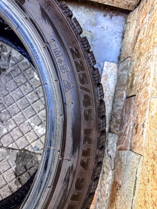 Зимни гуми KORMORAN 225/45/17 !!!