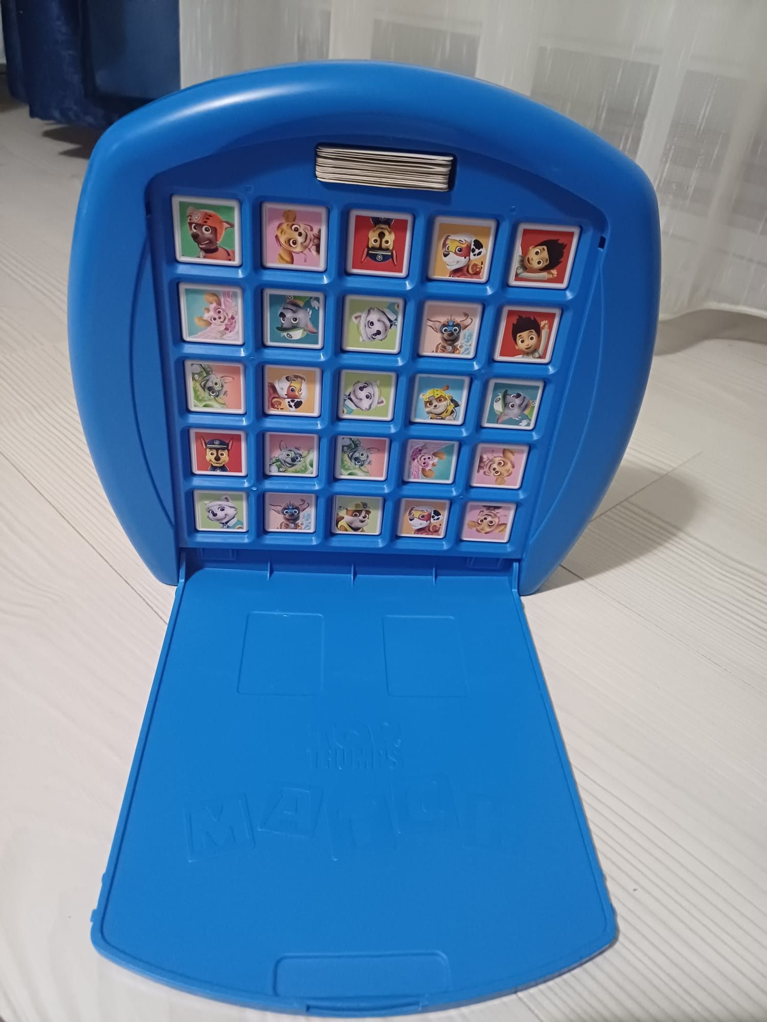 Lot jucării Patrula Catelusilor
Vând jucării originale Patrula