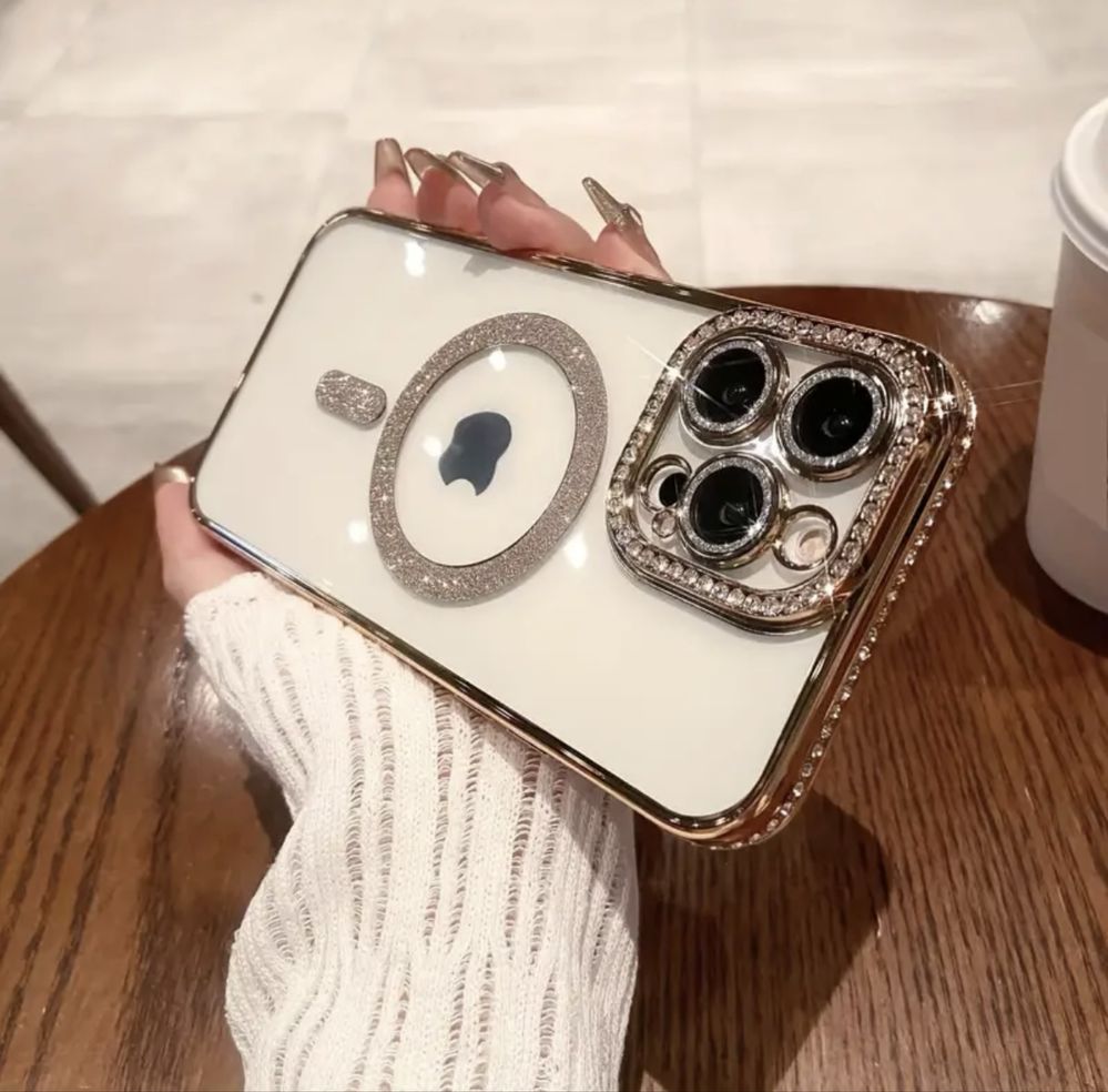 Кейс Iphone 16 Pro