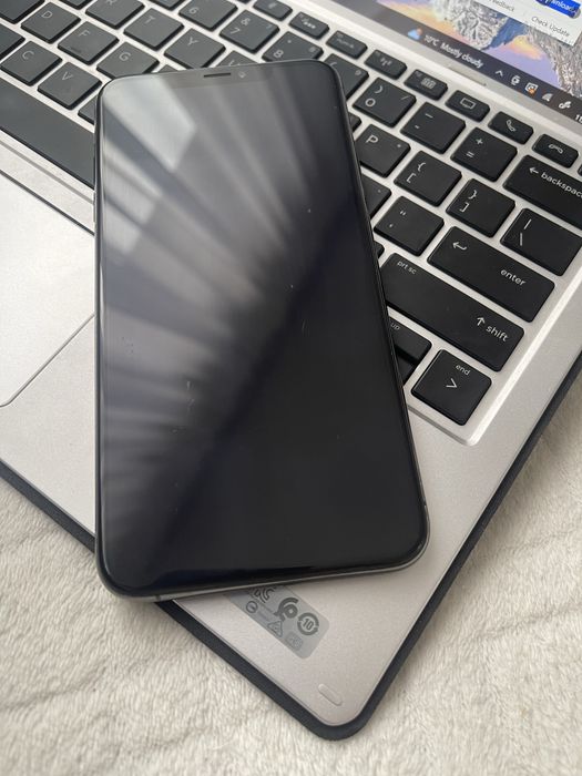 Vand iPhone XS MAX 512GB BATERIE 100% Full Box
