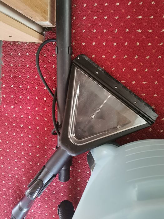 Aspirator cu spălare cu jet