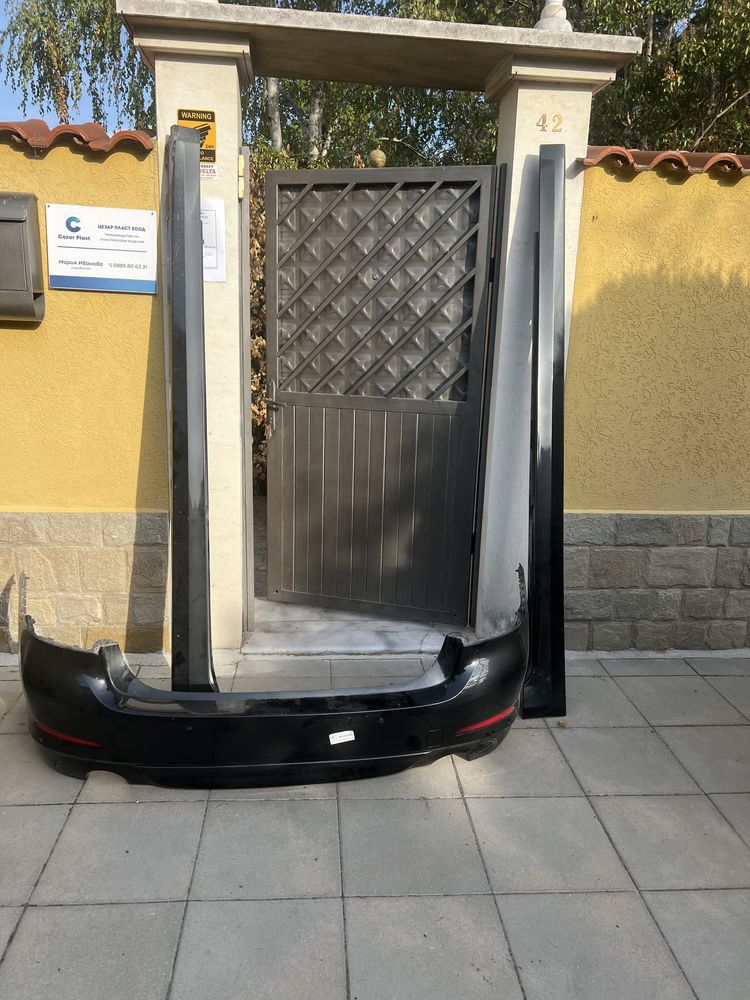 BMW G30 задна броня с прагове обурудвана