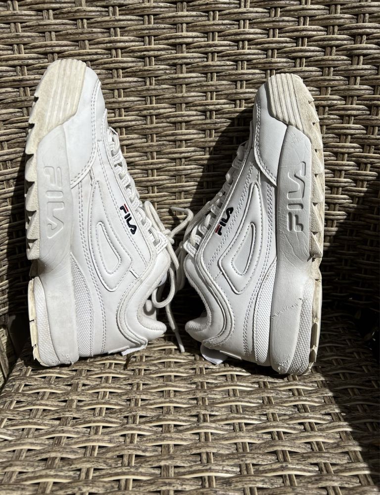 Calvin Klein кецове, Fila маратонки, Adidas low forum 37,5