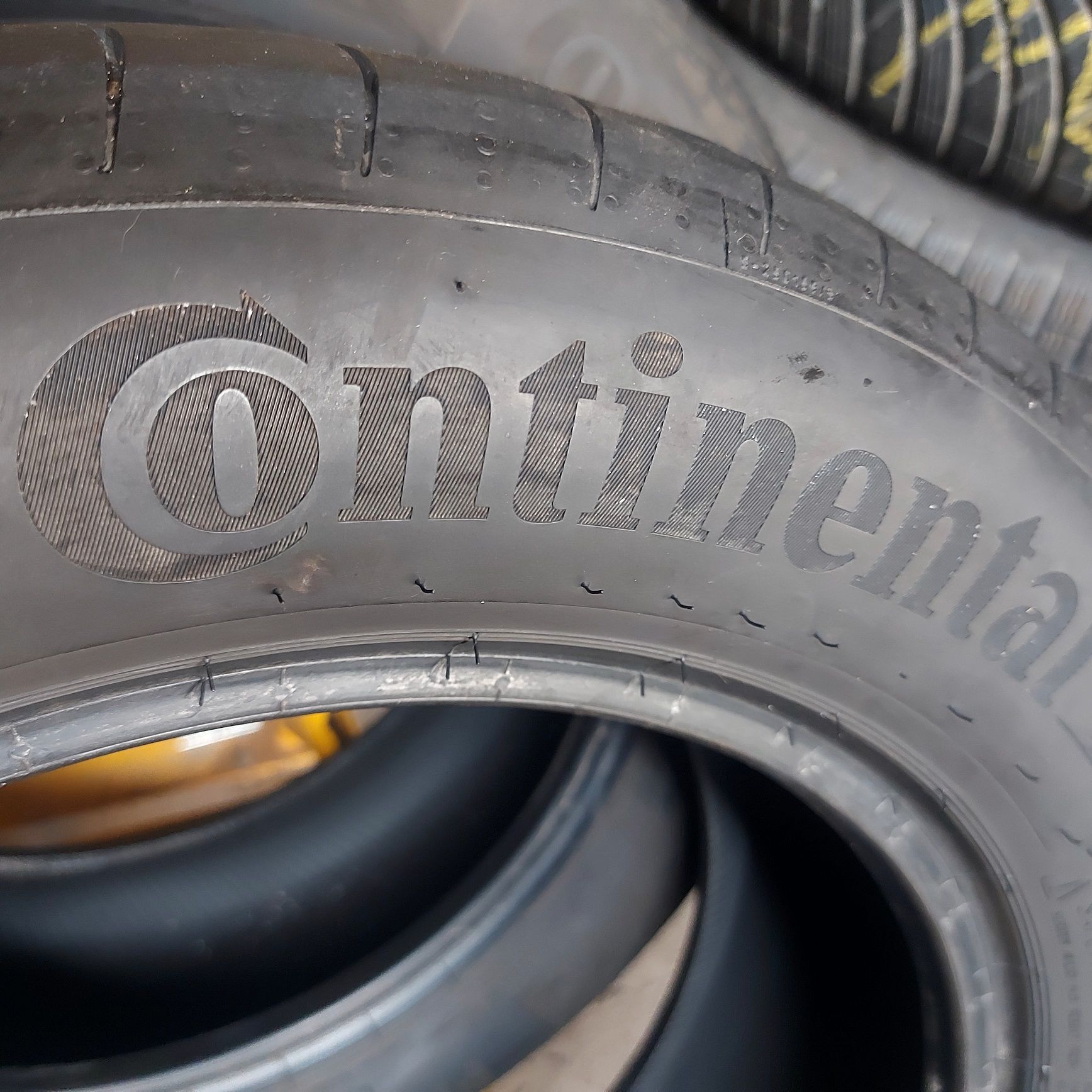 205/55/16"Continental 2бр.гуми