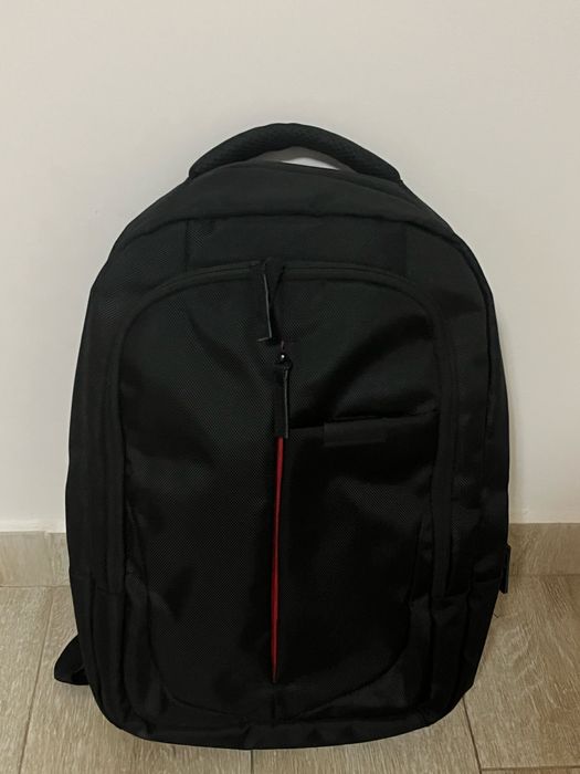 Se vinde rucsac nou plus altele