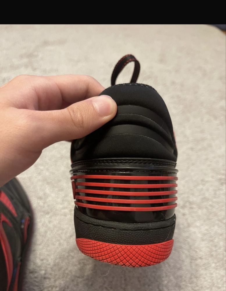 Gucci low.