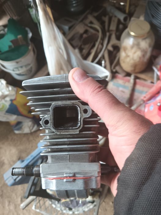 Motor drujba Stihl 211 original