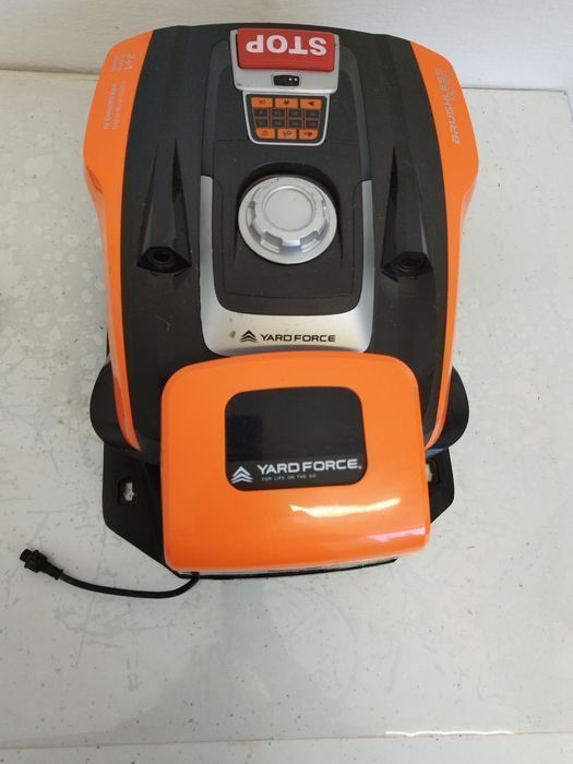 Robot de tuns iarba YARD FORCE COMPACT 400RiS, 400 mp