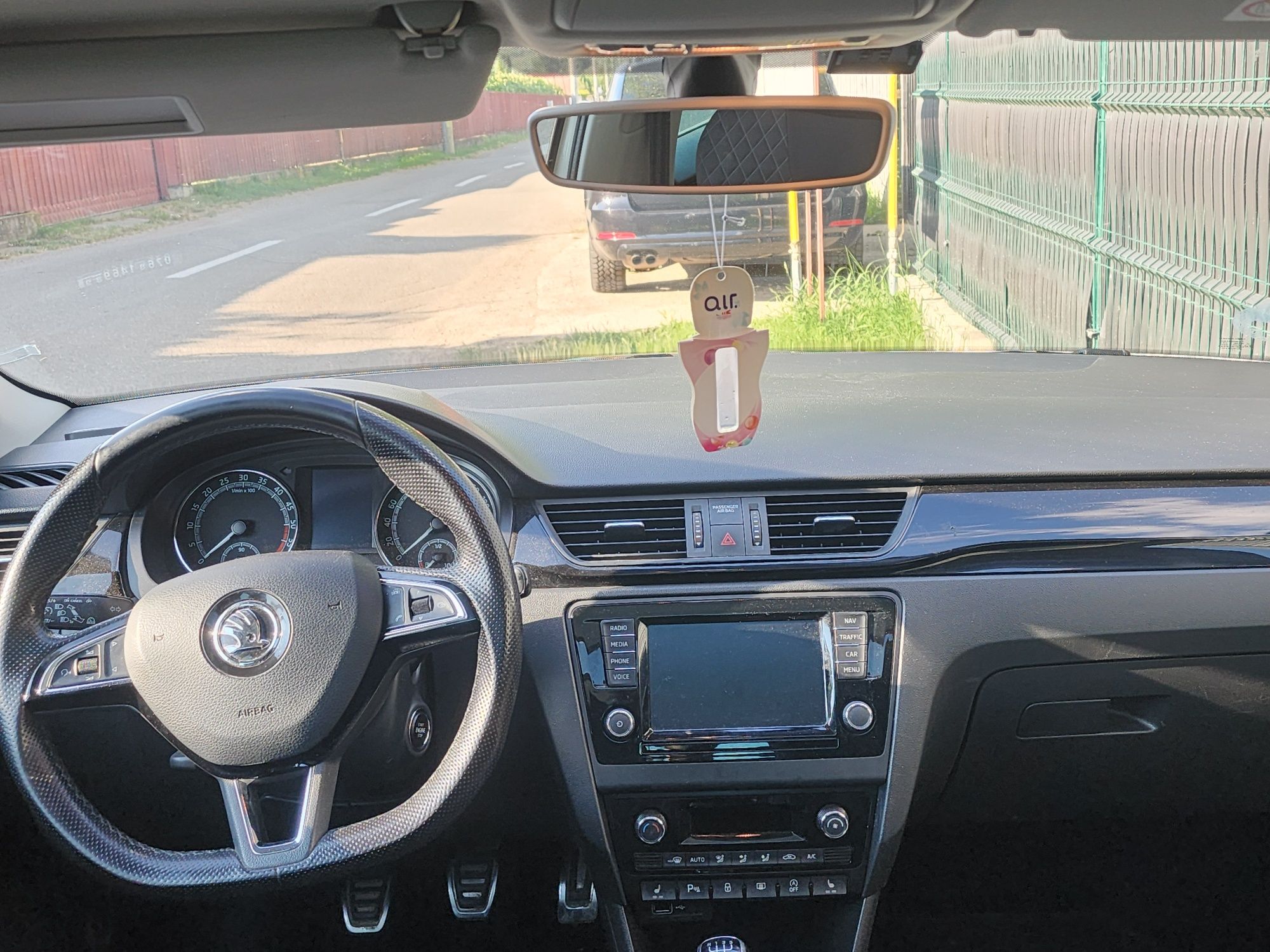 Skoda rapid spaceback(poate cea mai dotata de anul ei  din Romania)