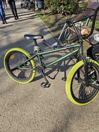 Bicicleta BMX Wipe 50p 20"