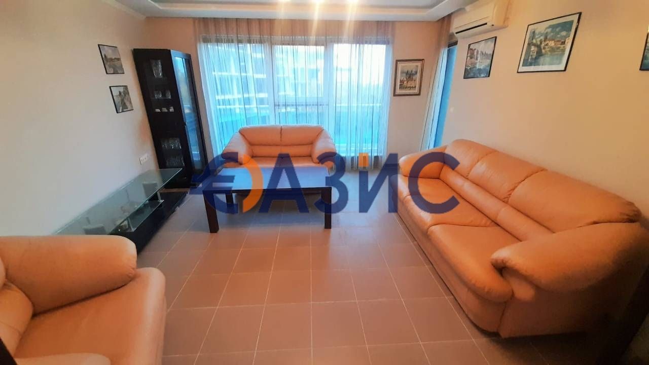 Продава се Четиристаен апартамент в Обзор - 178 кв.м за 526 €/кв.м - Снимка #11