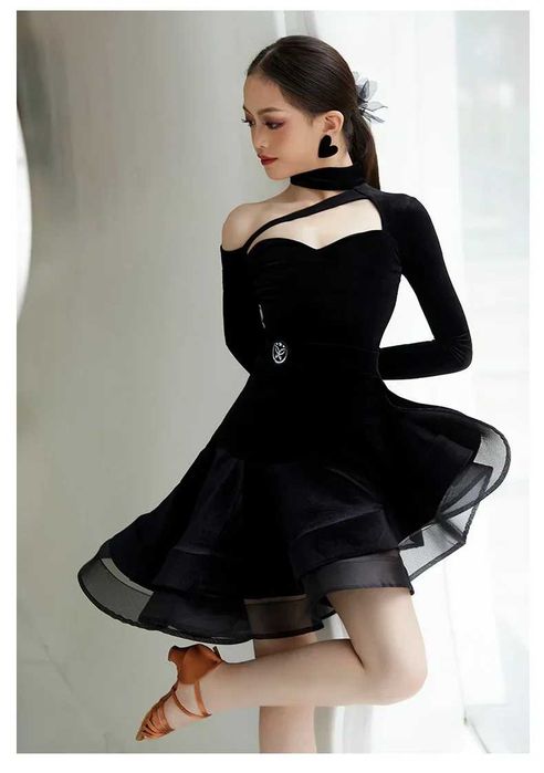 Детски костюм за спортни и латино танци