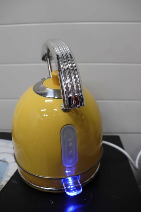 Електрическа кана Swan Retro 1.8л, винтидж, неръждаем, без BPA, 3000W