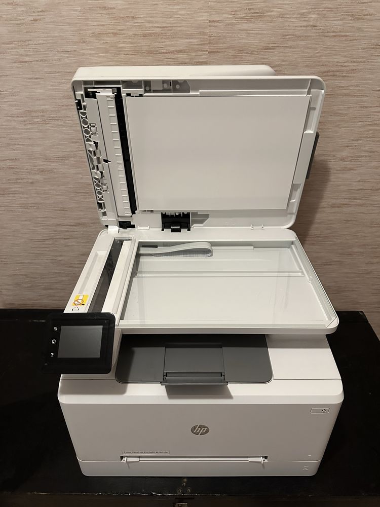 Принтер HP Color LaserJet MFP M282nw