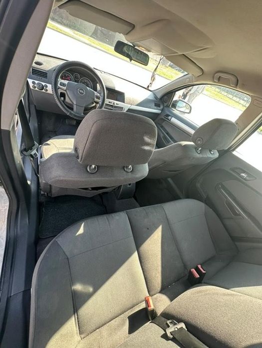 Vand sau schimb opel astra h automat
