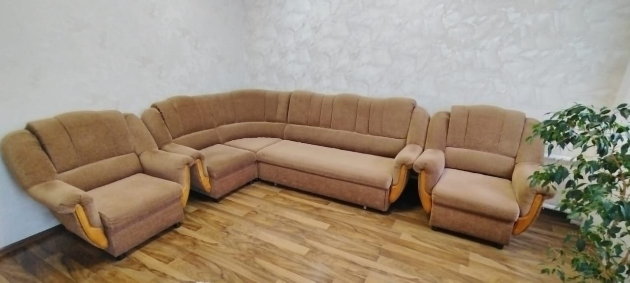 Продам угловой диван
