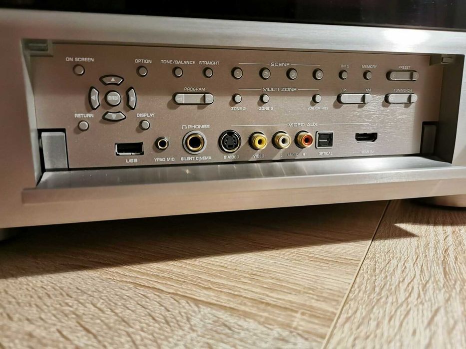 Receiver AV Yamaha RX-V2067