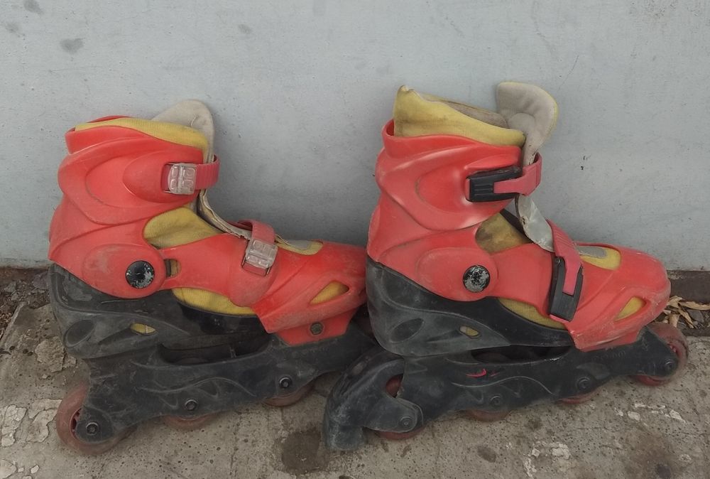 Продам, коньки роликовые -5500