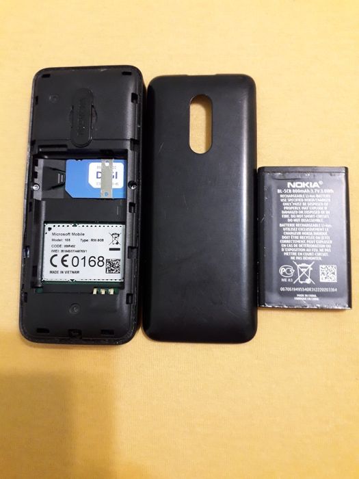 Nokia 105, vietnam  orice retea si digi