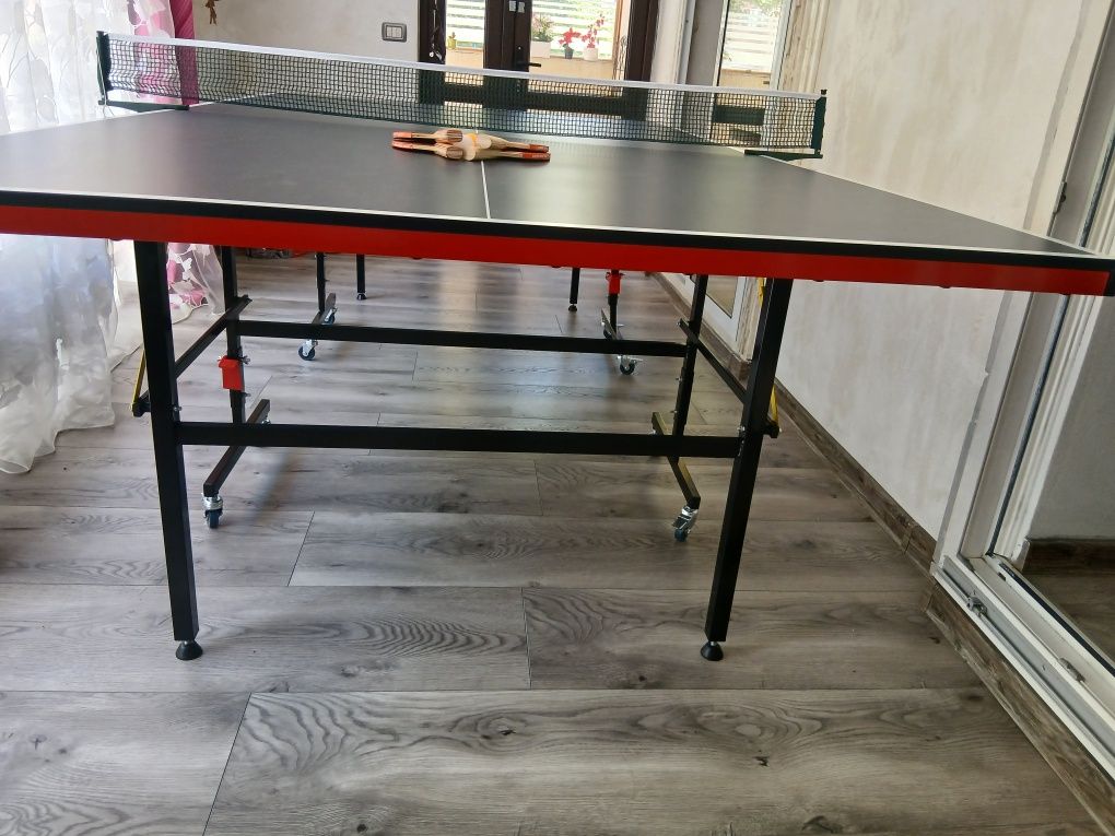 Masa de tenis profesionala