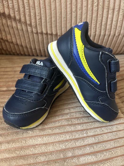 Детски маратонки Fila