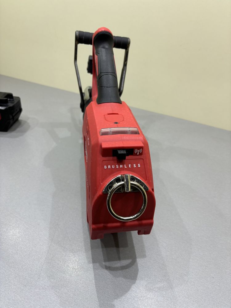 Taietor de cabluri hidraulic Milwaukee M18 HCC75R-502C