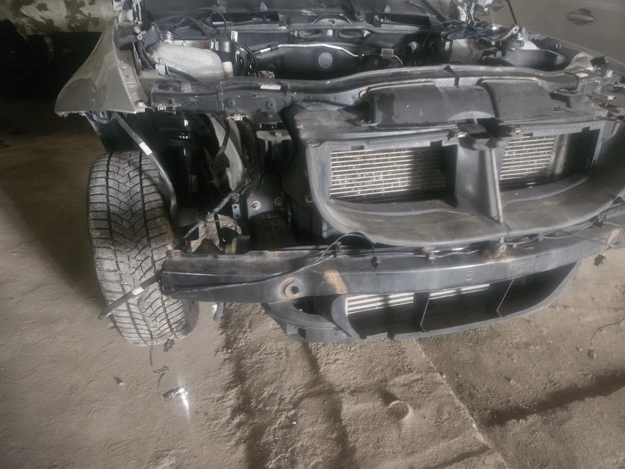 Trager față cu armătură BMW E90 E91 e92