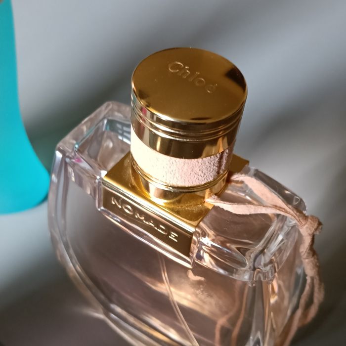 Eau de parfum si Eau de Toilette - autentice - Chloe, Versace, DKNY...