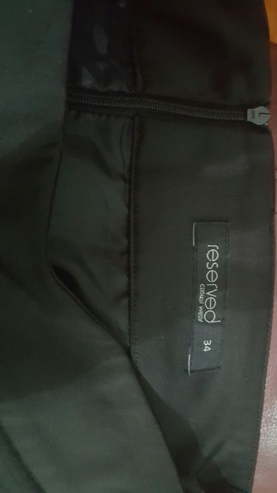 fusta neagra Reserved