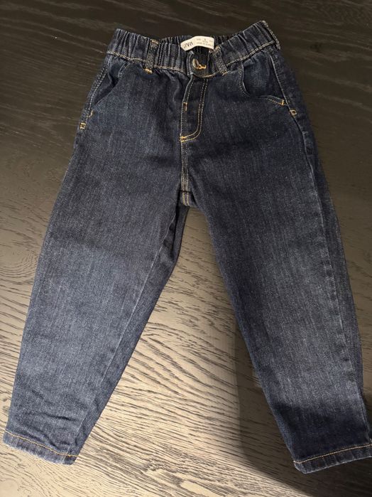 ДЪНКИ ZARA за момче