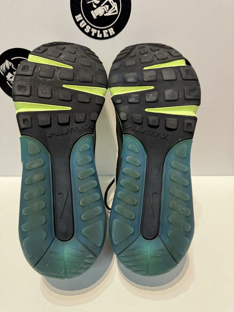 Маратонки NIKE AIR MAX 2090.Номер 40.5
