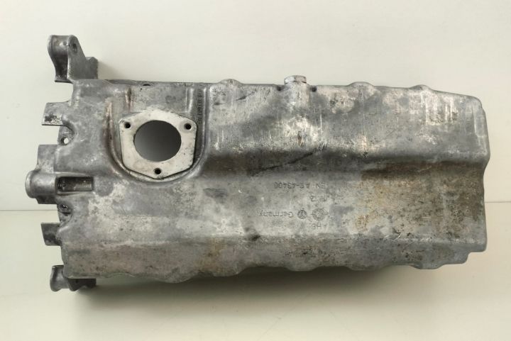 Baia de ulei motor  model cu senzor  038103603AG Seat Altea prima gen