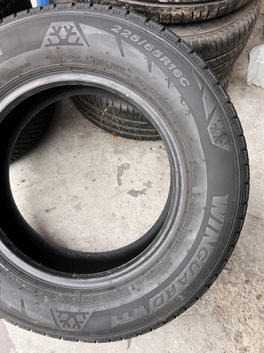2 anvelope iarna 225/65/16 C , Nexen , DOT 2023 , 6 mm