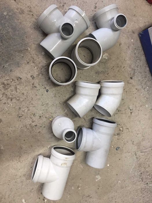Продам переходники канализационных труб