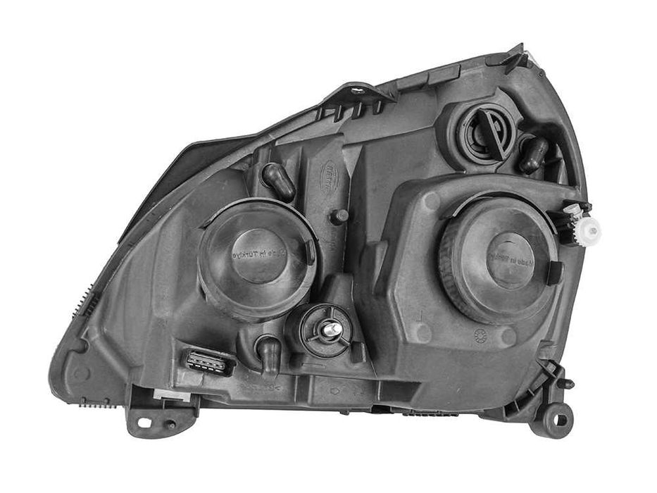 Фарове Фар за RENAULT CLIO 2001 - 2009 / Рено Клио с хром рамка