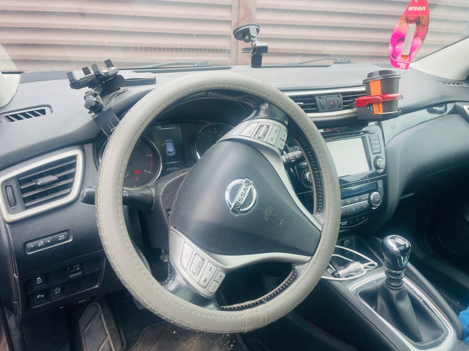 Vând Nissan Qasqhai