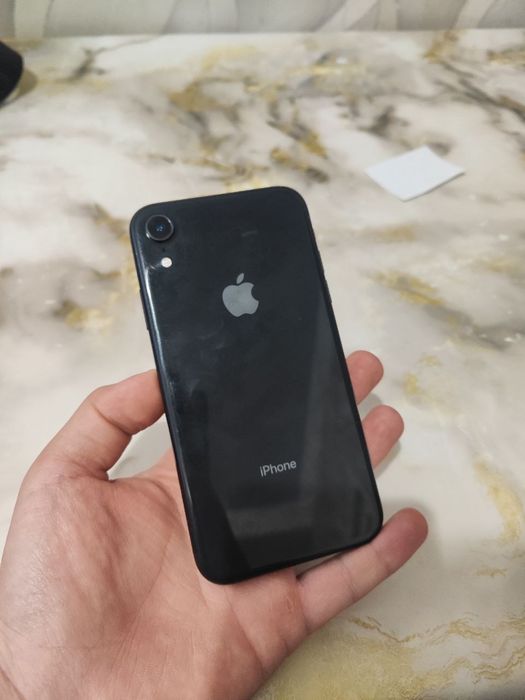 iPhone XR