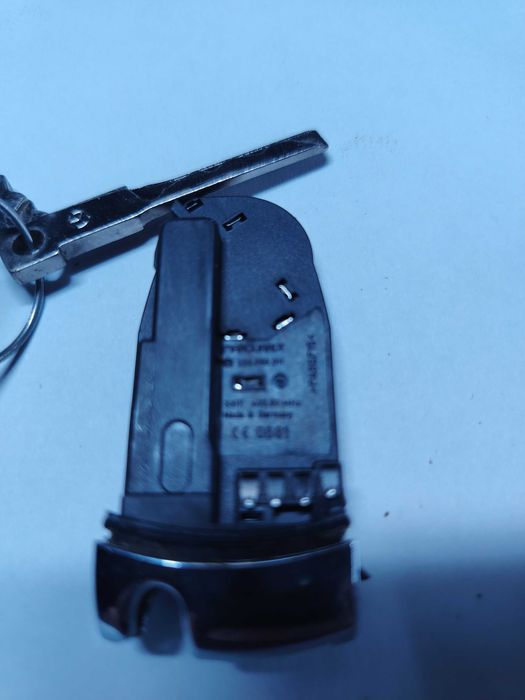 Ключ за мерцедес w221 Mercedes w221