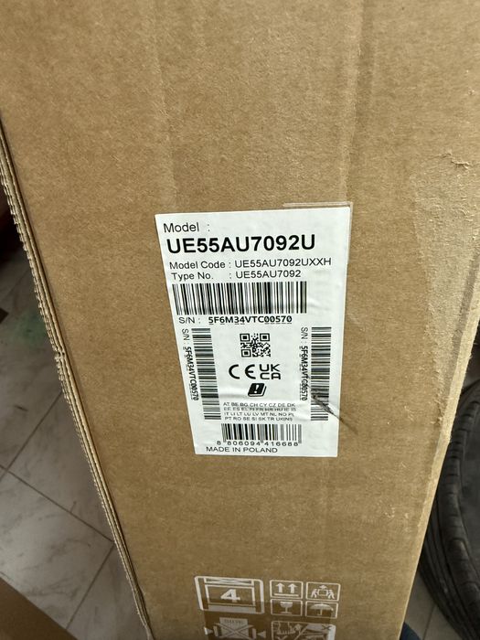 Samsung AU7000 4K UHD