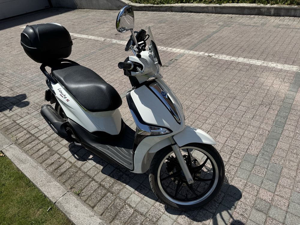 Скутер Piaggio liberty 125 sport ABS/ Пиаджо либерти