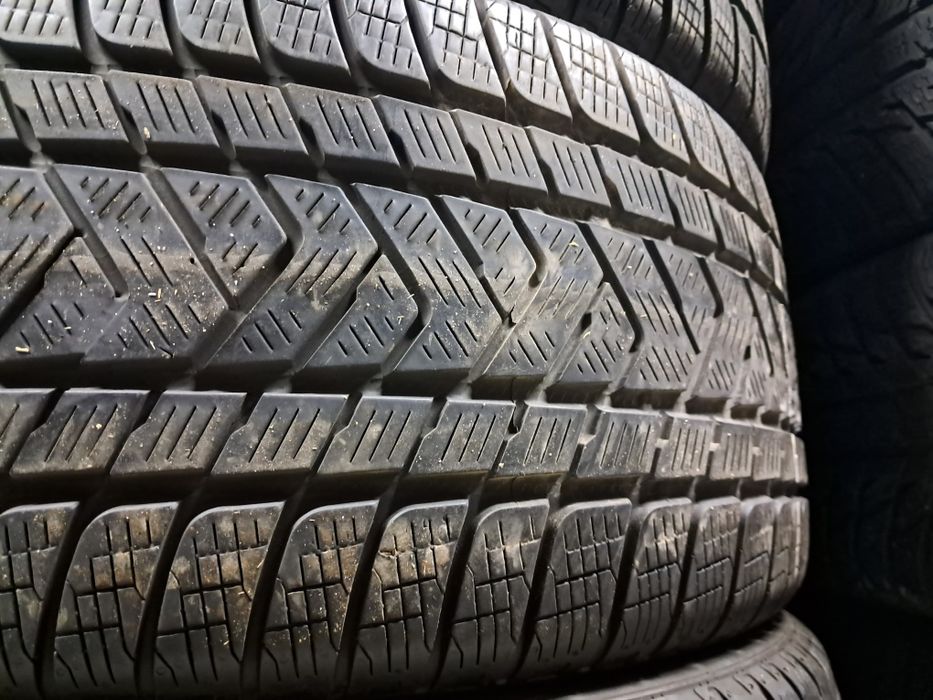 Anvelope secod iarna 295 35 R21/265 40 21 Pirelli
