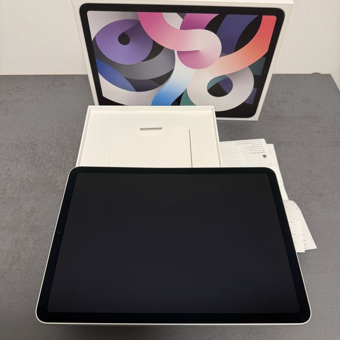 iPad Air 4 th Generation, 64 GB, Silver, FullBox