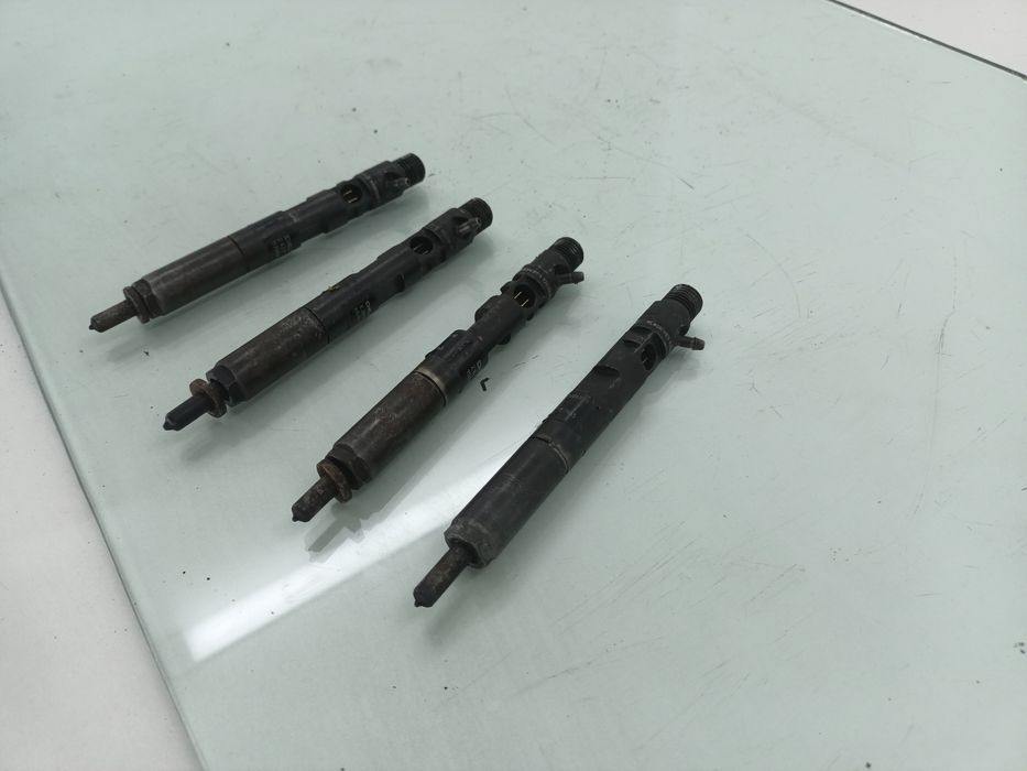 Dezmembrez Injector de pe Dacia LOGAN 2009-2014