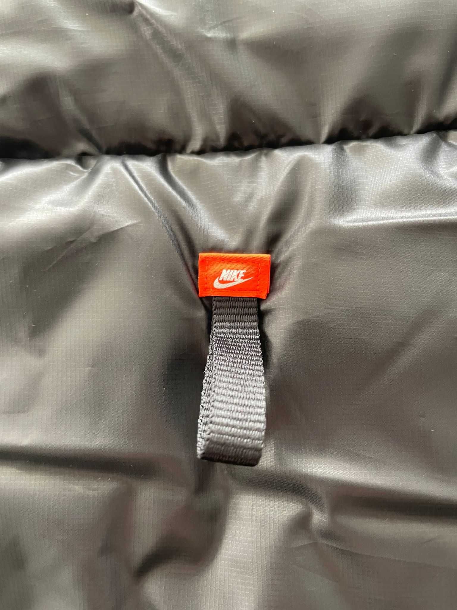 NIKE / Geaca originala / M / THERMA- FIT