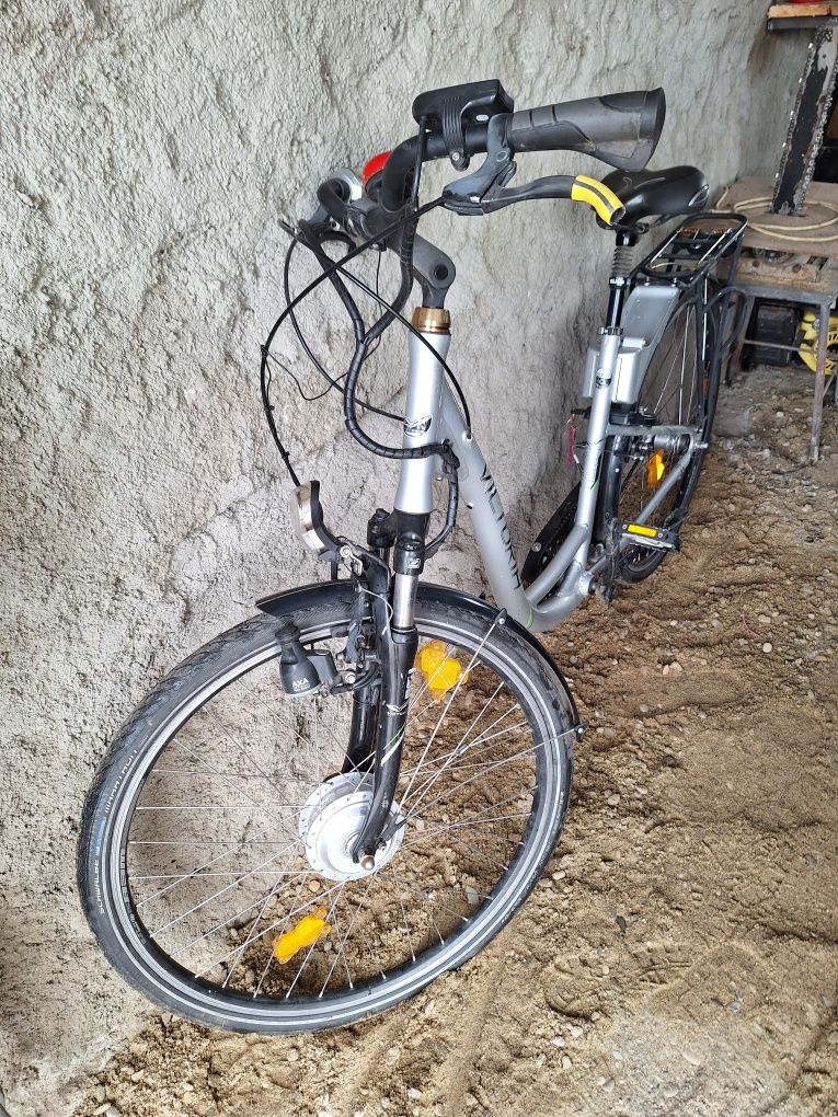 Bicicletă electrica